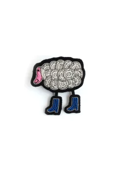 Broche brodée Mouton en bottes