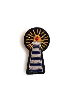 Broche brodée Phare