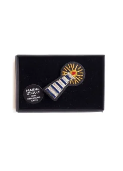 Broche brodée Phare